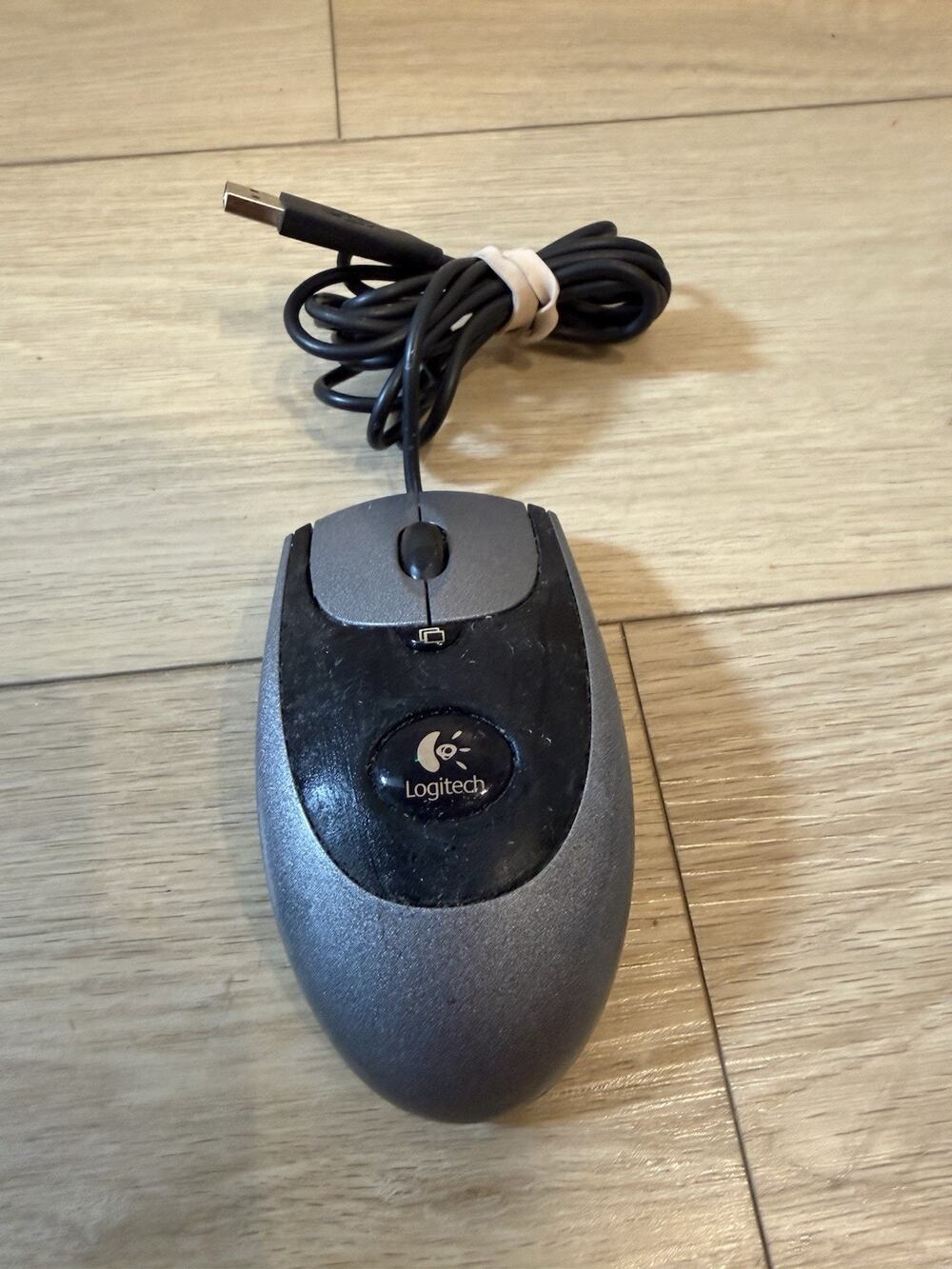 Logitech MX300 Optical Wheel Mouse Black / Silver USB Mouse M-BP82 Tested Rare!